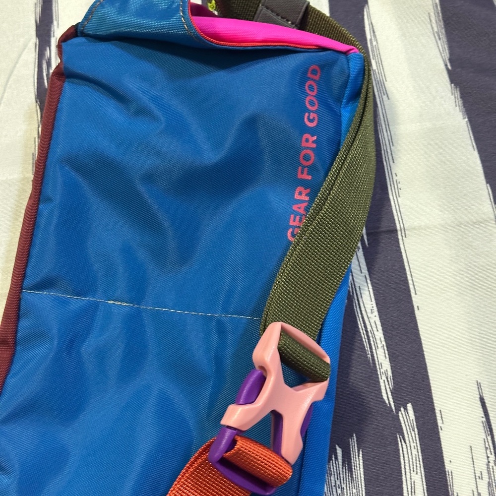 Cotopaxi Pink and Blue Fanny Pack - Picture 4 of 6